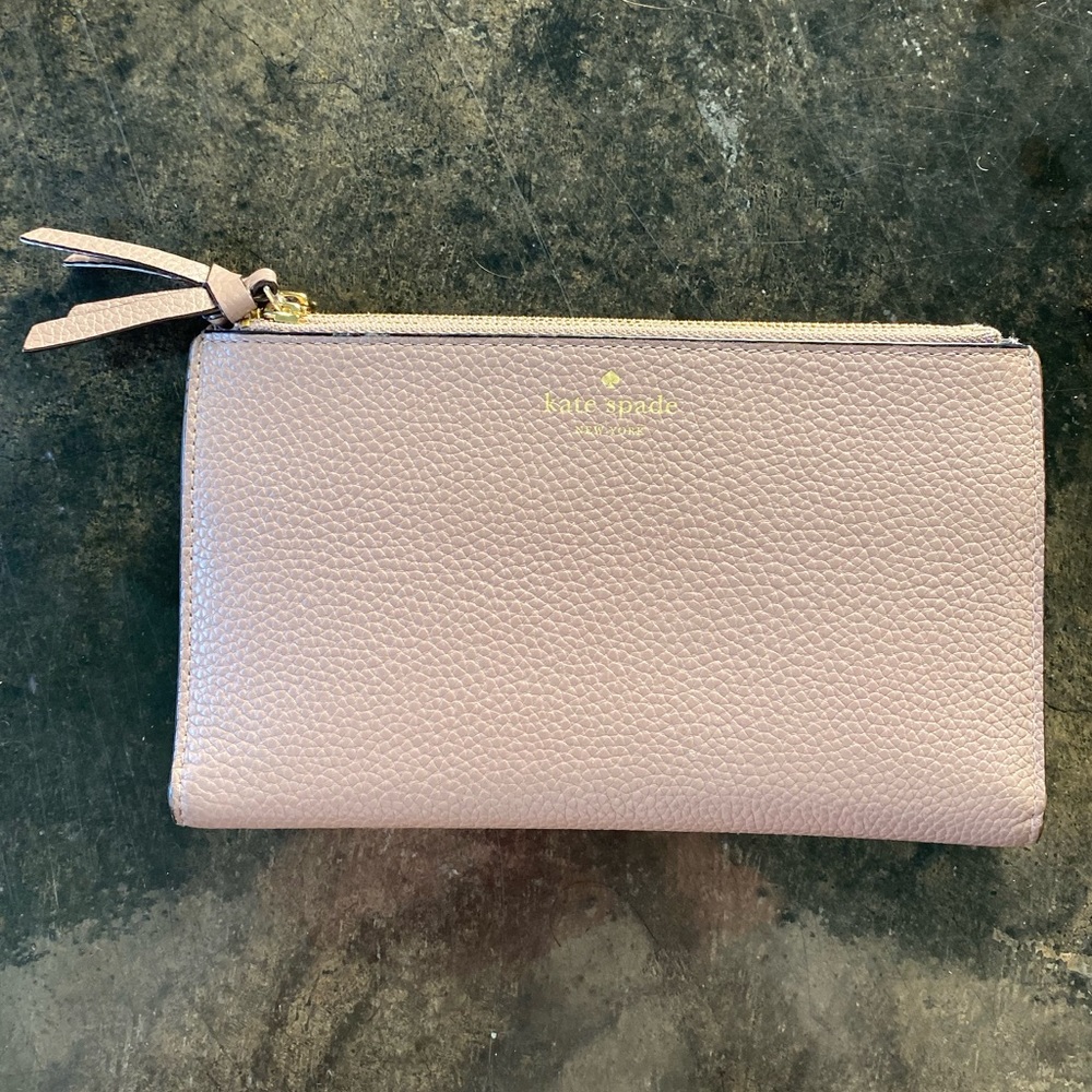 Kate Spade Fold Zippered Wallet